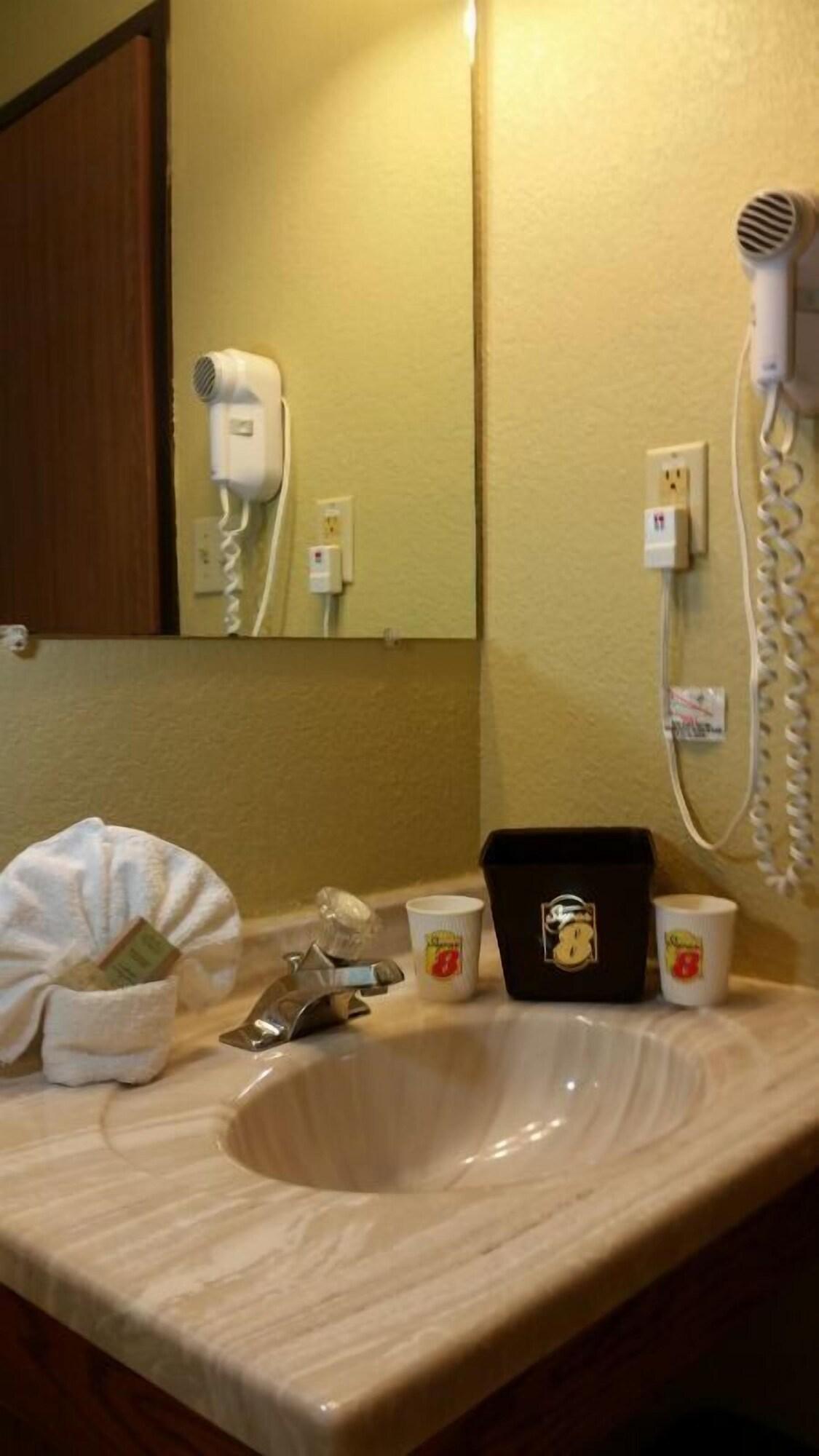 Super 8 By Wyndham Trinidad Hotel Exterior foto